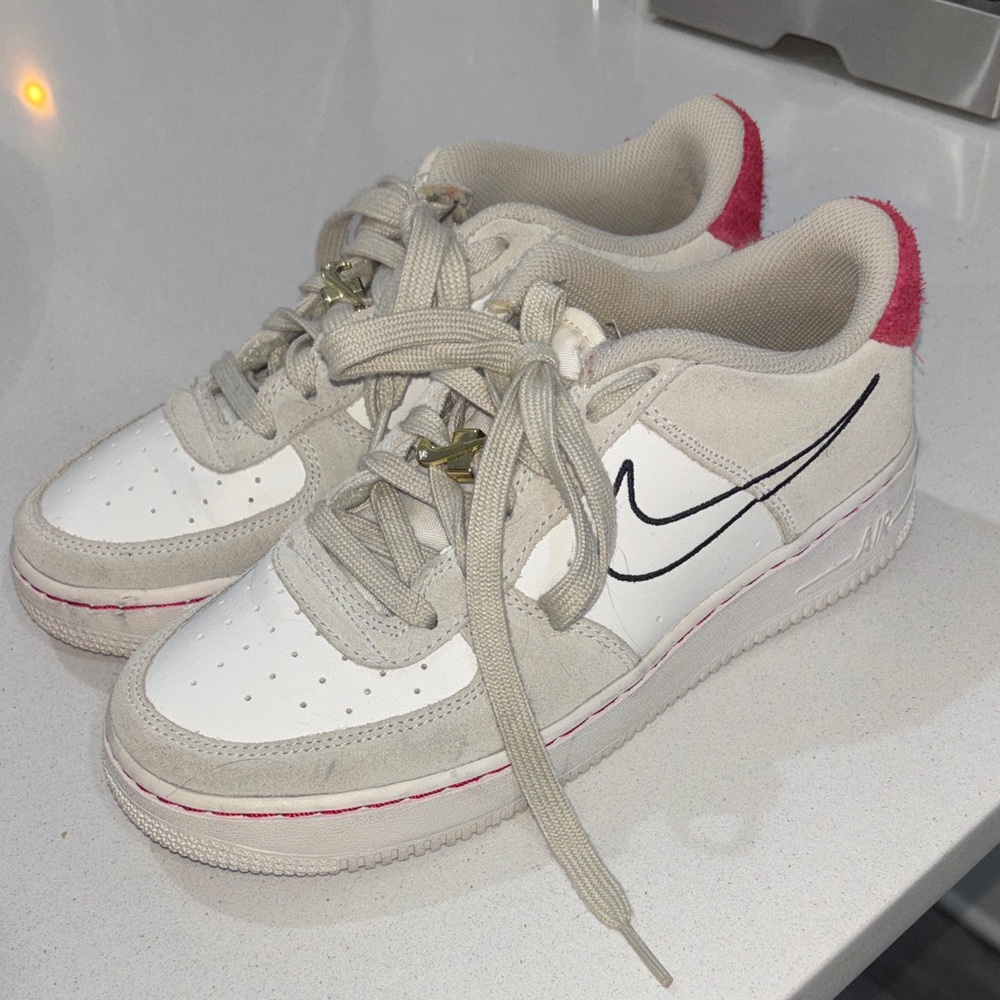 White and Beige Nike Air Force Sneakers with Red Accents- 6.5Y